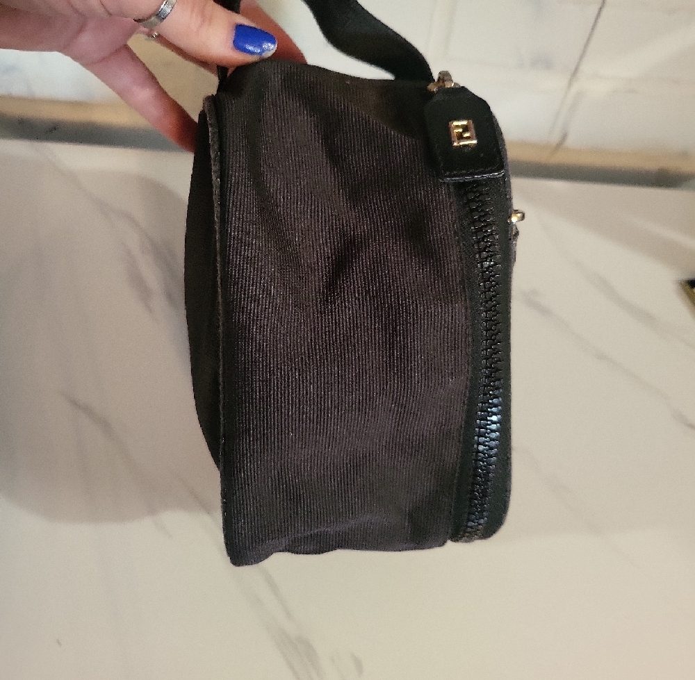 Fendi Black and Brown Travel Bag with Logo - Picture 3 of 12